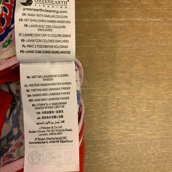 Boden Palazzo fluid crêpe trousers in the multicolored floral Presley print - Picture 9 of 12